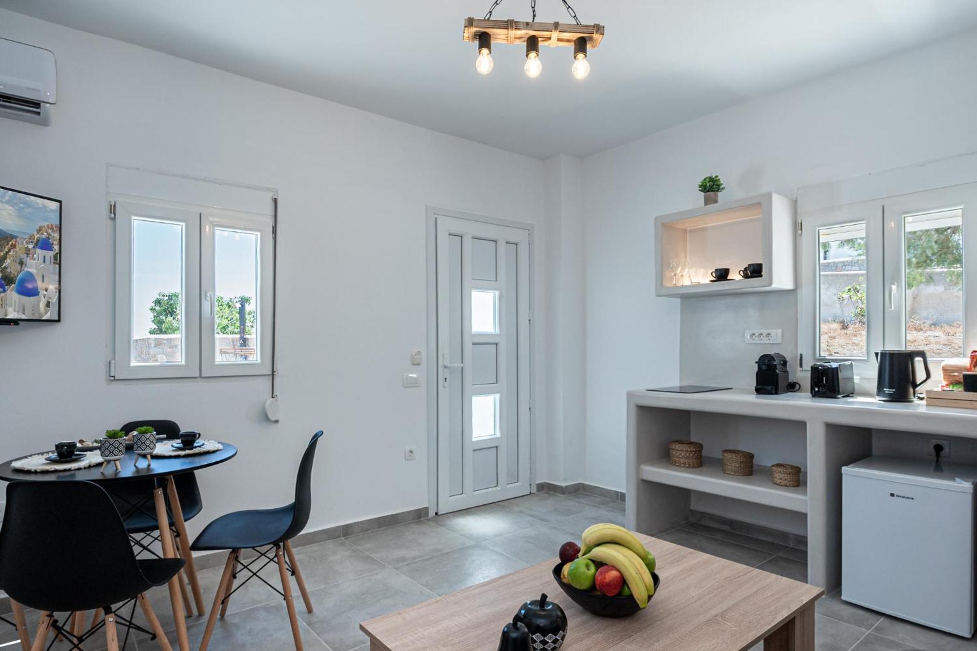 Grand Village Imerovígli Kültér fotó